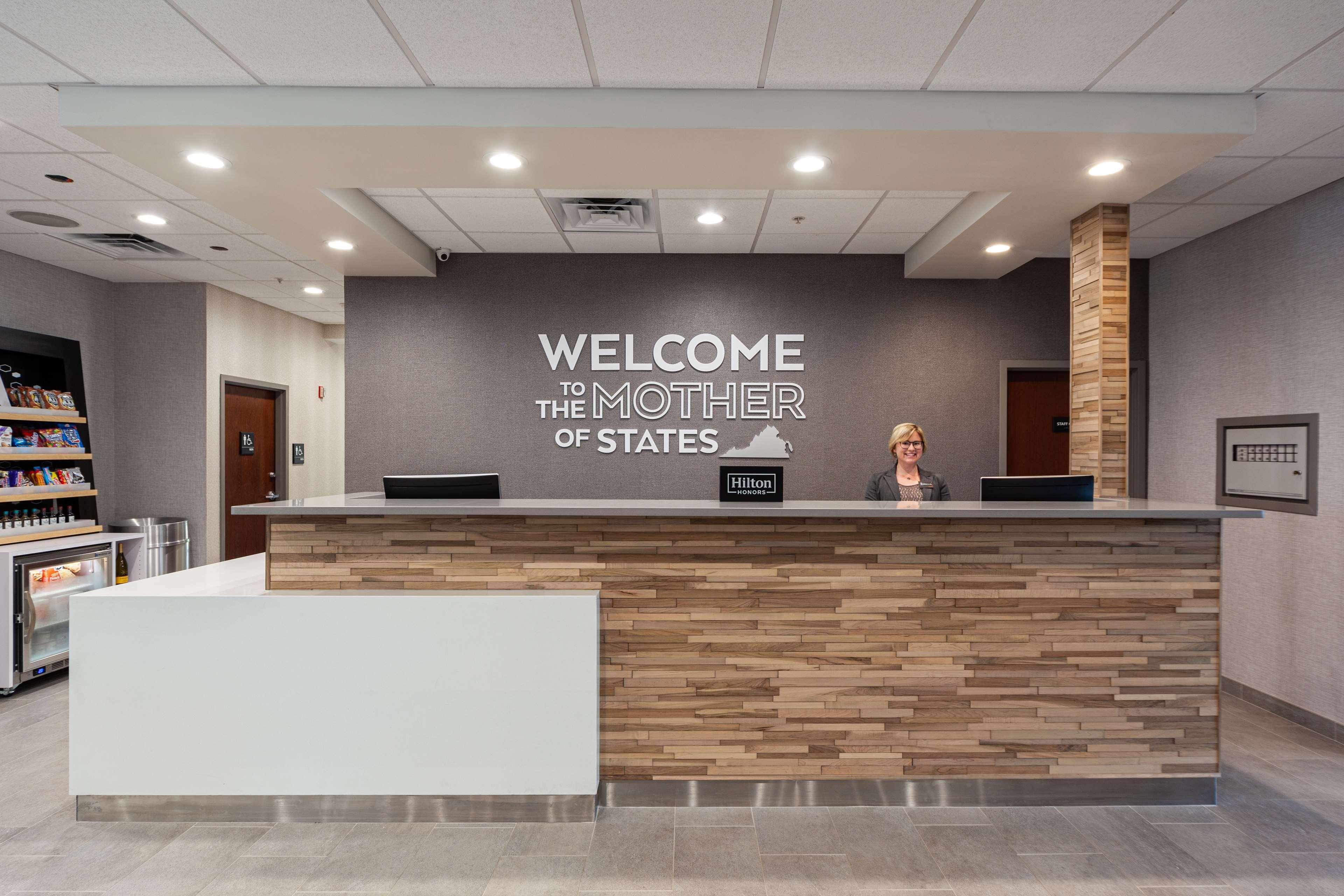 Hampton Inn Winchester Buitenkant foto