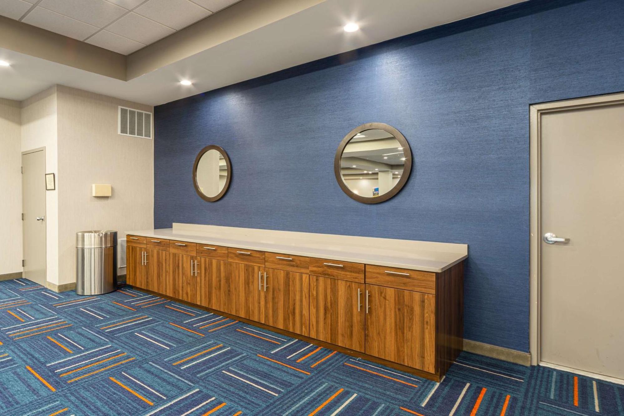 Hampton Inn Winchester Buitenkant foto