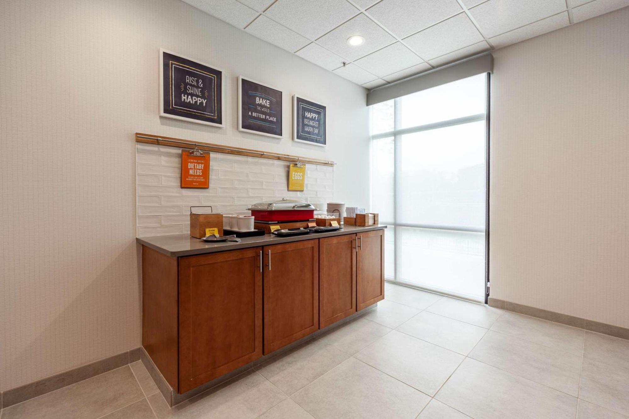 Hampton Inn Winchester Buitenkant foto